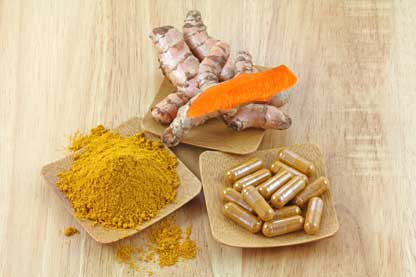 Cúrcuma en polvo, entera y en pastillas Curcuma en polvo y en pastillas